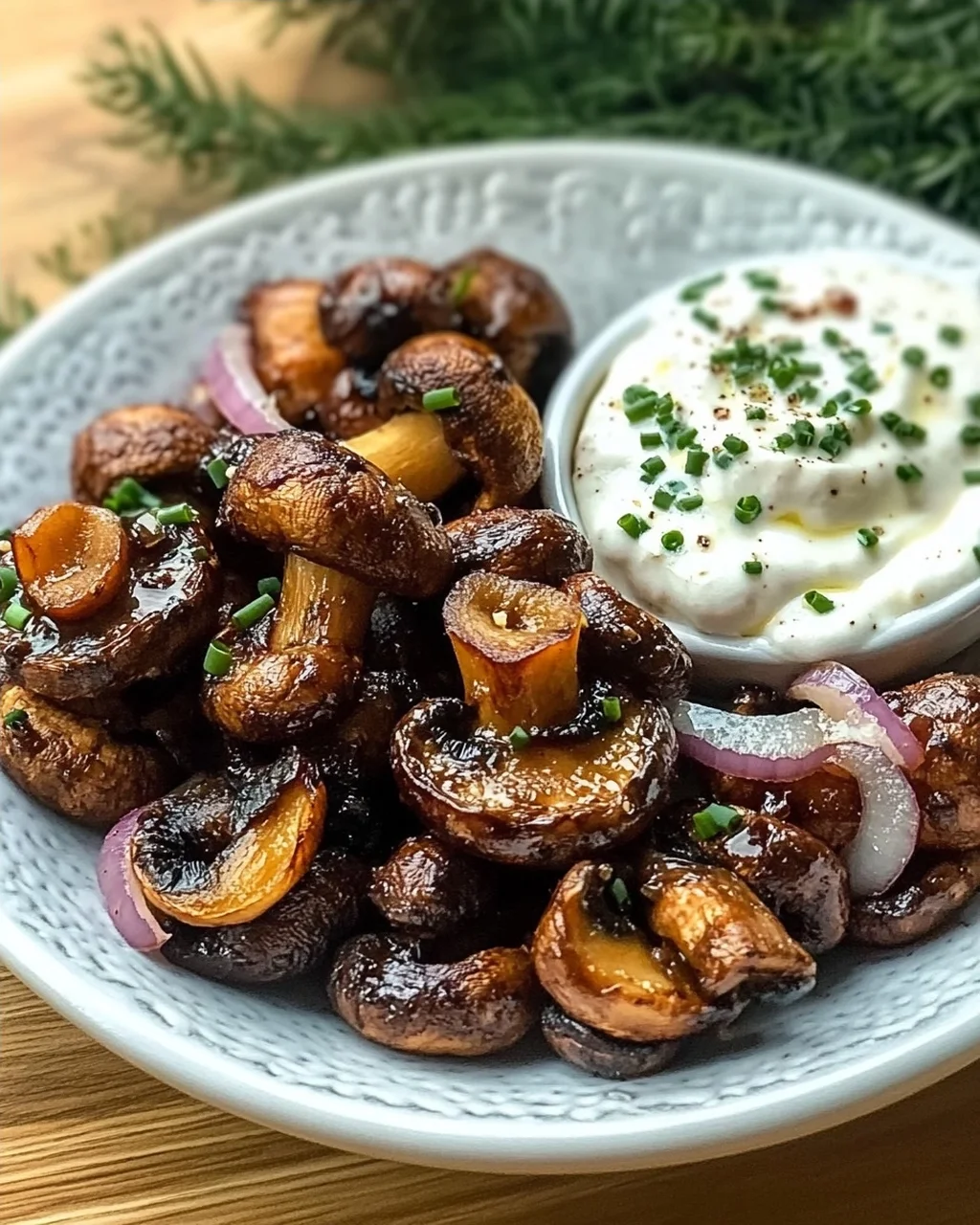 Gebratene Champignons mit Knoblauchdip (Rezept wie vom Weihnachtsmarkt)